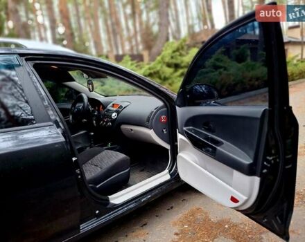 Черный Киа Сид, объемом двигателя 1.6 л и пробегом 283 тыс. км за 5250 $, фото 9 на Automoto.ua