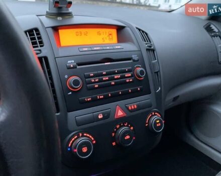 Черный Киа Сид, объемом двигателя 1.59 л и пробегом 313 тыс. км за 4699 $, фото 23 на Automoto.ua