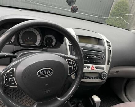 Чорний Кіа Сід, об'ємом двигуна 2 л та пробігом 225 тис. км за 6300 $, фото 7 на Automoto.ua