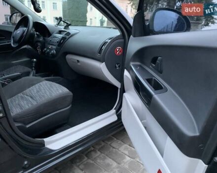 Чорний Кіа Сід, об'ємом двигуна 1.59 л та пробігом 313 тис. км за 4900 $, фото 28 на Automoto.ua