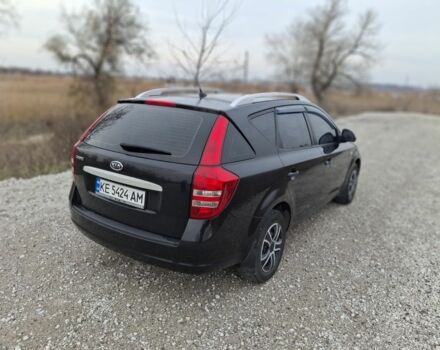 Черный Киа Сид, объемом двигателя 1.6 л и пробегом 282 тыс. км за 5300 $, фото 7 на Automoto.ua