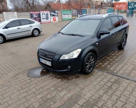 Чорний Кіа Сід, об'ємом двигуна 1.4 л та пробігом 70 тис. км за 4300 $, фото 3 на Automoto.ua
