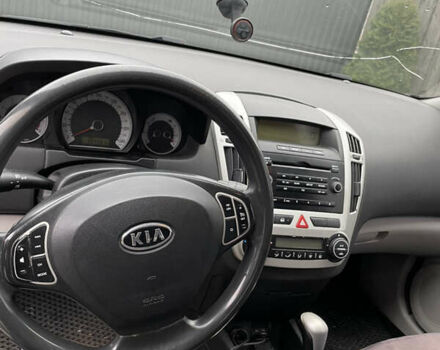 Чорний Кіа Сід, об'ємом двигуна 2 л та пробігом 225 тис. км за 6300 $, фото 7 на Automoto.ua