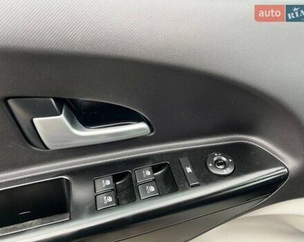 Чорний Кіа Сід, об'ємом двигуна 1.98 л та пробігом 231 тис. км за 6800 $, фото 11 на Automoto.ua