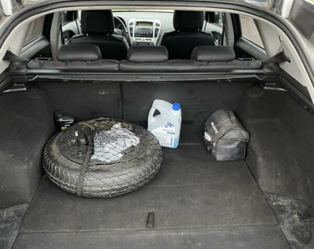 Чорний Кіа Сід, об'ємом двигуна 2 л та пробігом 225 тис. км за 6300 $, фото 8 на Automoto.ua