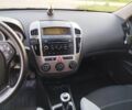 Черный Киа Сид, объемом двигателя 1.6 л и пробегом 200 тыс. км за 5499 $, фото 3 на Automoto.ua