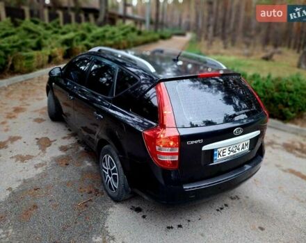 Черный Киа Сид, объемом двигателя 1.6 л и пробегом 283 тыс. км за 5250 $, фото 4 на Automoto.ua