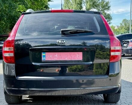 Черный Киа Сид, объемом двигателя 1.4 л и пробегом 182 тыс. км за 6300 $, фото 6 на Automoto.ua