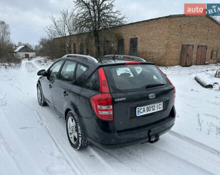 Чорний Кіа Сід, об'ємом двигуна 1.58 л та пробігом 180 тис. км за 5350 $, фото 7 на Automoto.ua