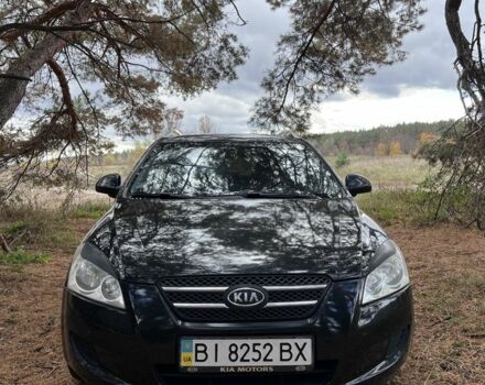 Черный Киа Сид, объемом двигателя 1.6 л и пробегом 283 тыс. км за 5300 $, фото 2 на Automoto.ua