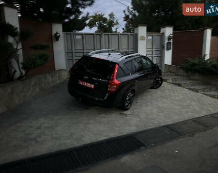 Чорний Кіа Сід, об'ємом двигуна 1.4 л та пробігом 182 тис. км за 6200 $, фото 24 на Automoto.ua