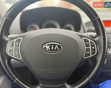 Черный Киа Сид, объемом двигателя 1.4 л и пробегом 204 тыс. км за 6350 $, фото 23 на Automoto.ua