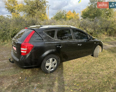 Кіа Сід 2008 у Новониколаевке на Automoto.ua Чорний Кіа Сід, об'ємом двигуна 1.6 л та пробігом 214 тис. км за 5400 $, фото 3 на Automoto.ua