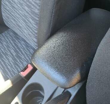 Черный Киа Сид, объемом двигателя 1.6 л и пробегом 199 тыс. км за 5500 $, фото 14 на Automoto.ua