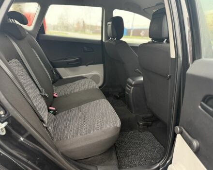 Чорний Кіа Сід, об'ємом двигуна 1.4 л та пробігом 204 тис. км за 6350 $, фото 16 на Automoto.ua