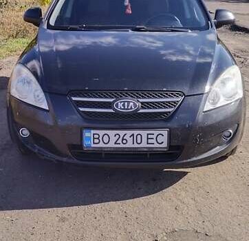 Черный Киа Сид, объемом двигателя 1.58 л и пробегом 317 тыс. км за 5000 $, фото 4 на Automoto.ua