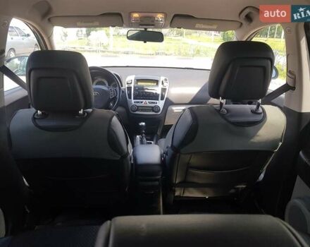 Черный Киа Сид, объемом двигателя 1.4 л и пробегом 225 тыс. км за 7200 $, фото 10 на Automoto.ua