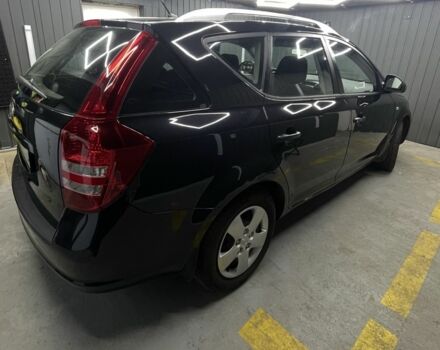 Черный Киа Сид, объемом двигателя 1.6 л и пробегом 230 тыс. км за 5500 $, фото 3 на Automoto.ua