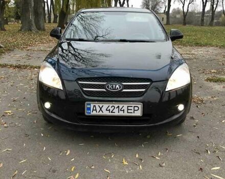Черный Киа Сид, объемом двигателя 1.4 л и пробегом 181 тыс. км за 4450 $, фото 16 на Automoto.ua
