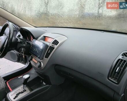 Чорний Кіа Сід, об'ємом двигуна 1.6 л та пробігом 216 тис. км за 6500 $, фото 17 на Automoto.ua
