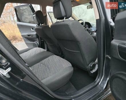 Чорний Кіа Сід, об'ємом двигуна 1.6 л та пробігом 216 тис. км за 6500 $, фото 28 на Automoto.ua