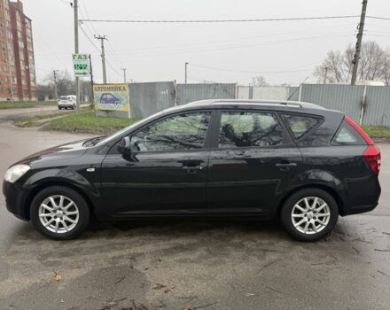 Чорний Кіа Сід, об'ємом двигуна 1.4 л та пробігом 204 тис. км за 6350 $, фото 3 на Automoto.ua