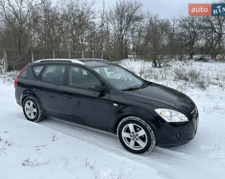 Чорний Кіа Сід, об'ємом двигуна 1.58 л та пробігом 180 тис. км за 5350 $, фото 3 на Automoto.ua