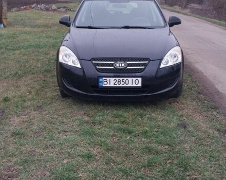 Чорний Кіа Сід, об'ємом двигуна 1.4 л та пробігом 230 тис. км за 5550 $, фото 3 на Automoto.ua