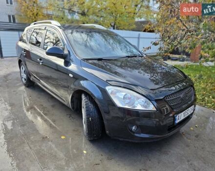 Кіа Сід 2008 у Бердичеве на Automoto.ua Чорний Кіа Сід, об'ємом двигуна 1.4 л та пробігом 167 тис. км за 4450 $, фото 38 на Automoto.ua