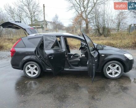 Чорний Кіа Сід, об'ємом двигуна 1.6 л та пробігом 216 тис. км за 6500 $, фото 7 на Automoto.ua