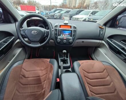 Чорний Кіа Сід, об'ємом двигуна 1.6 л та пробігом 261 тис. км за 6990 $, фото 11 на Automoto.ua