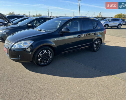 Черный Киа Сид, объемом двигателя 1.4 л и пробегом 182 тыс. км за 6200 $, фото 5 на Automoto.ua