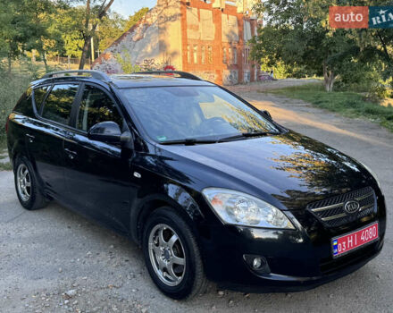 Черный Киа Сид, объемом двигателя 1.6 л и пробегом 164 тыс. км за 6599 $, фото 2 на Automoto.ua