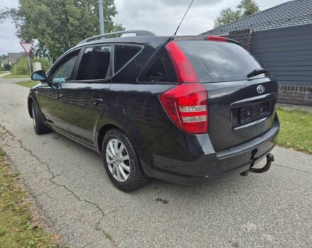 Чорний Кіа Сід, об'ємом двигуна 1.6 л та пробігом 230 тис. км за 3100 $, фото 2 на Automoto.ua