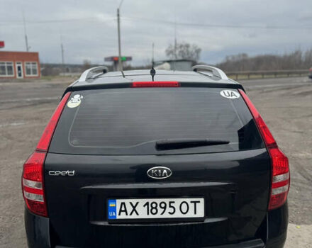 Черный Киа Сид, объемом двигателя 1.4 л и пробегом 290 тыс. км за 4500 $, фото 3 на Automoto.ua