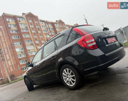 Черный Киа Сид, объемом двигателя 1.4 л и пробегом 204 тыс. км за 6350 $, фото 16 на Automoto.ua