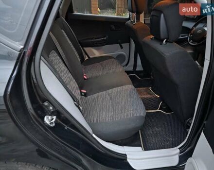 Кіа Сід 2008 у Бердичеве на Automoto.ua Чорний Кіа Сід, об'ємом двигуна 1.4 л та пробігом 167 тис. км за 4450 $, фото 17 на Automoto.ua