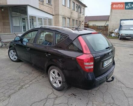 Черный Киа Сид, объемом двигателя 1.58 л и пробегом 180 тыс. км за 5500 $, фото 3 на Automoto.ua