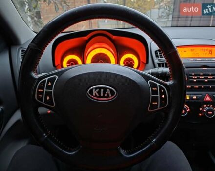 Кіа Сід 2008 у Бердичеве на Automoto.ua Чорний Кіа Сід, об'ємом двигуна 1.4 л та пробігом 167 тис. км за 4450 $, фото 2 на Automoto.ua