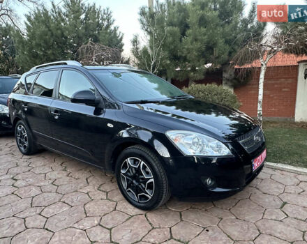 Чорний Кіа Сід, об'ємом двигуна 1.4 л та пробігом 182 тис. км за 6200 $, фото 1 на Automoto.ua