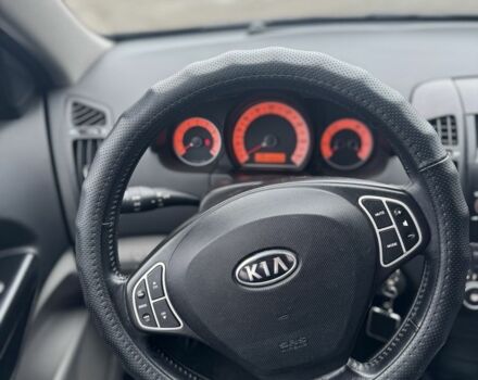 Черный Киа Сид, объемом двигателя 1.4 л и пробегом 290 тыс. км за 4500 $, фото 12 на Automoto.ua