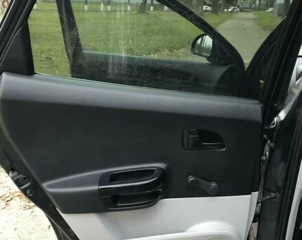 Черный Киа Сид, объемом двигателя 1.4 л и пробегом 181 тыс. км за 4450 $, фото 7 на Automoto.ua