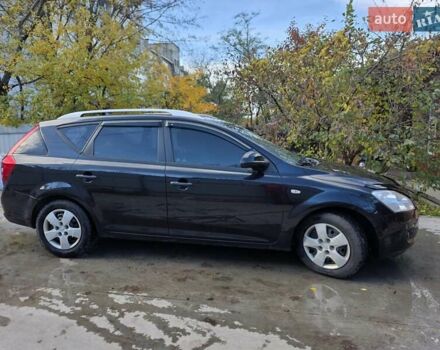 Кіа Сід 2008 у Бердичеве на Automoto.ua Чорний Кіа Сід, об'ємом двигуна 1.4 л та пробігом 167 тис. км за 4450 $, фото 36 на Automoto.ua