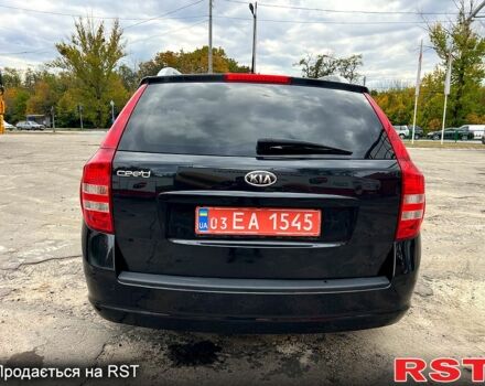 Черный Киа Сид, объемом двигателя 1.6 л и пробегом 197 тыс. км за 6100 $, фото 2 на Automoto.ua