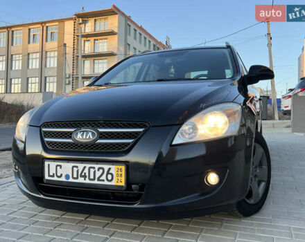 Киа Сид 2009 в Тернополе на Automoto.ua Черный Киа Сид, объемом двигателя 1.6 л и пробегом 239 тыс. км за 5499 $, фото 1 на Automoto.ua