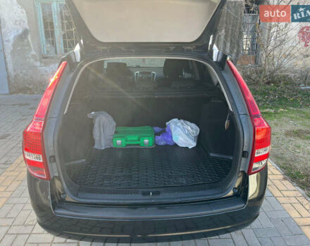 Черный Киа Сид, объемом двигателя 1.6 л и пробегом 285 тыс. км за 6100 $, фото 12 на Automoto.ua