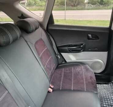 Чорний Кіа Сід, об'ємом двигуна 1.59 л та пробігом 168 тис. км за 5500 $, фото 6 на Automoto.ua