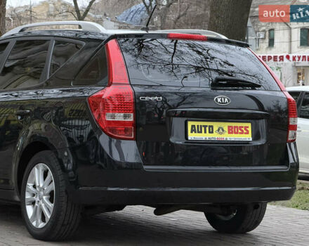 Черный Киа Сид, объемом двигателя 1.59 л и пробегом 285 тыс. км за 6500 $, фото 10 на Automoto.ua