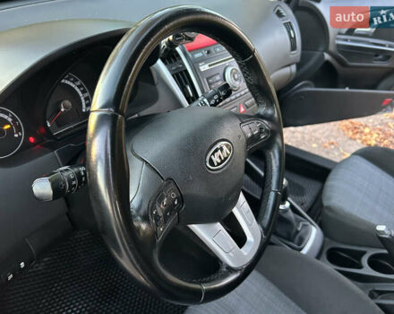 Киа Сид 2009 в Бродах на Automoto.ua Черный Киа Сид, объемом двигателя 1.59 л и пробегом 321 тыс. км за 5700 $, фото 12 на Automoto.ua
