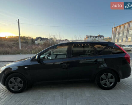 Киа Сид 2009 в Тернополе на Automoto.ua Черный Киа Сид, объемом двигателя 1.6 л и пробегом 239 тыс. км за 5499 $, фото 10 на Automoto.ua